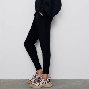 Zara Black Knit Jogger Pants